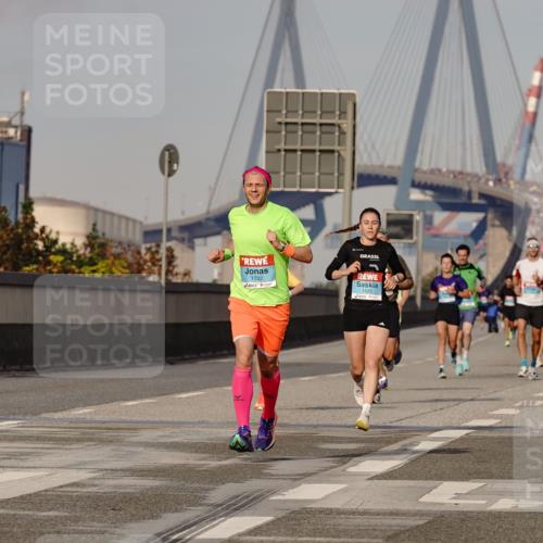 03.10.2026 - Köhlbrandbrückenlauf Michael Burmester http://msf.ph/oto/10765193 03.10.2026 09:42:07 Position 3 1702, 1425 meine-sportfotos.de