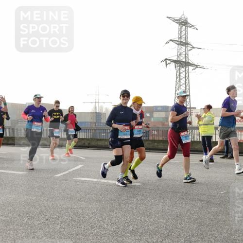 03.10.2026 - Köhlbrandbrückenlauf Michael Burmester http://msf.ph/oto/10765194 03.10.2026 09:19:24 Position 3 2618, 3 meine-sportfotos.de