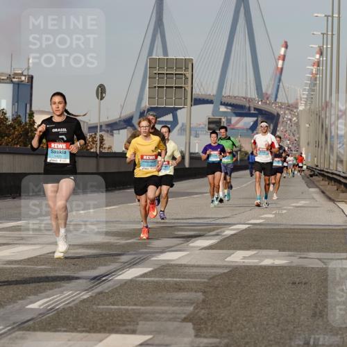 03.10.2026 - Köhlbrandbrückenlauf Michael Burmester http://msf.ph/oto/10765206 03.10.2026 09:42:12 Position 3 1702, 1425, 12, 5, 58 meine-sportfotos.de
