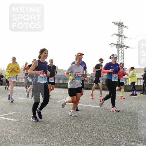 03.10.2026 - Köhlbrandbrückenlauf Michael Burmester http://msf.ph/oto/10765209 03.10.2026 09:19:25 Position 3 2560, 3 meine-sportfotos.de