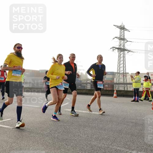 03.10.2026 - Köhlbrandbrückenlauf Michael Burmester http://msf.ph/oto/10765215 03.10.2026 09:19:27 Position 3 3019, 3 meine-sportfotos.de