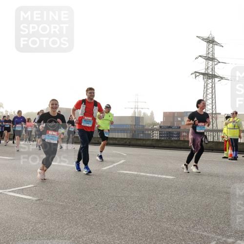 03.10.2026 - Köhlbrandbrückenlauf Michael Burmester http://msf.ph/oto/10765229 03.10.2026 09:19:29 Position 3 1804 meine-sportfotos.de