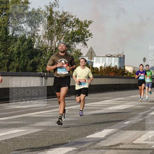 03.10.2026 - Köhlbrandbrückenlauf Michael Burmester http://msf.ph/oto/10765236 03.10.2026 09:42:20 Position 3 1296, 1413 meine-sportfotos.de