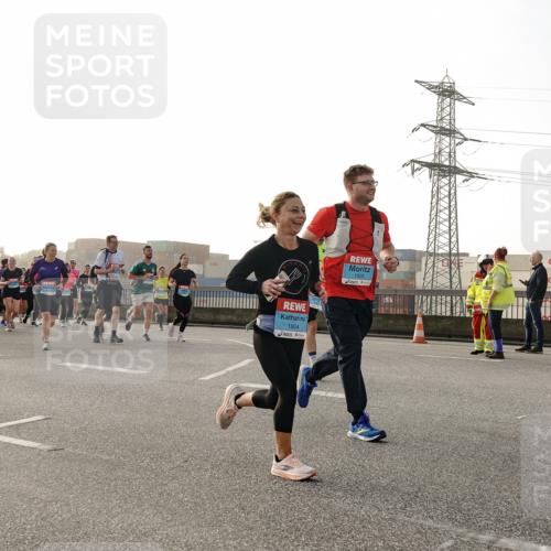 03.10.2026 - Köhlbrandbrückenlauf Michael Burmester http://msf.ph/oto/10765237 03.10.2026 09:19:29 Position 3 1804, 3 meine-sportfotos.de