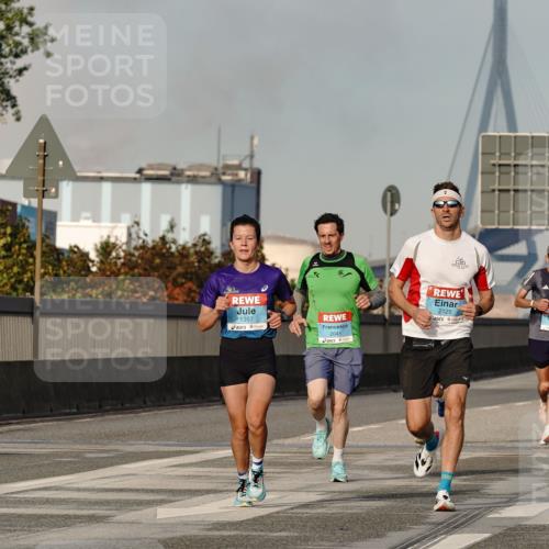 03.10.2026 - Köhlbrandbrückenlauf Michael Burmester http://msf.ph/oto/10765242 03.10.2026 09:42:22 Position 3 2125, 1357, 2045 meine-sportfotos.de