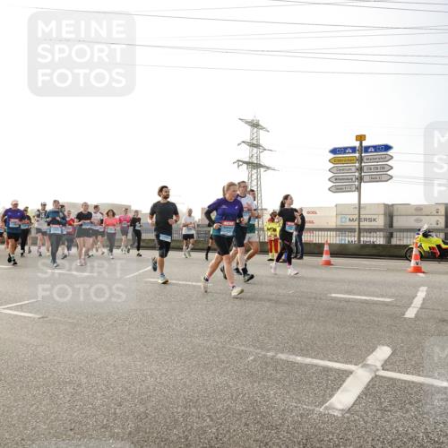 03.10.2026 - Köhlbrandbrückenlauf Michael Burmester http://msf.ph/oto/10765247 03.10.2026 09:19:32 Position 3 3 meine-sportfotos.de