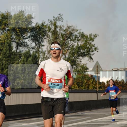 03.10.2026 - Köhlbrandbrückenlauf Michael Burmester http://msf.ph/oto/10765265 03.10.2026 09:42:27 Position 3 1357, 2125 meine-sportfotos.de
