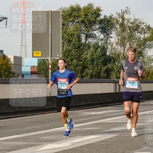 03.10.2026 - Köhlbrandbrückenlauf Michael Burmester http://msf.ph/oto/10765279 03.10.2026 09:42:32 Position 3 2278, 1142 meine-sportfotos.de
