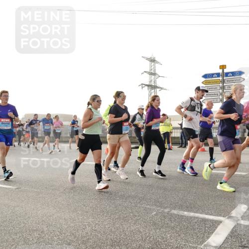 03.10.2026 - Köhlbrandbrückenlauf Michael Burmester http://msf.ph/oto/10765290 03.10.2026 09:19:37 Position 3 3, 14 meine-sportfotos.de