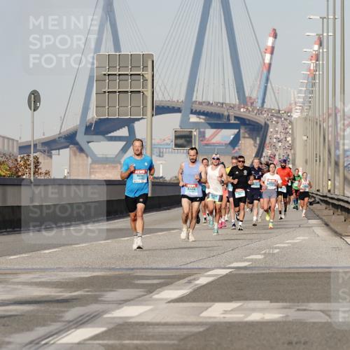 03.10.2026 - Köhlbrandbrückenlauf Michael Burmester http://msf.ph/oto/10765294 03.10.2026 09:42:42 Position 3 12, 5 meine-sportfotos.de