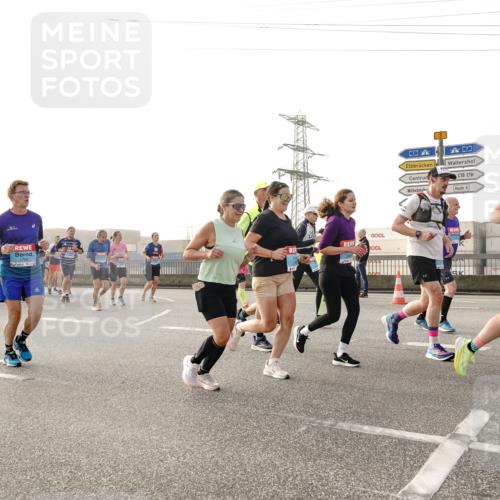 03.10.2026 - Köhlbrandbrückenlauf Michael Burmester http://msf.ph/oto/10765295 03.10.2026 09:19:37 Position 3 3 meine-sportfotos.de