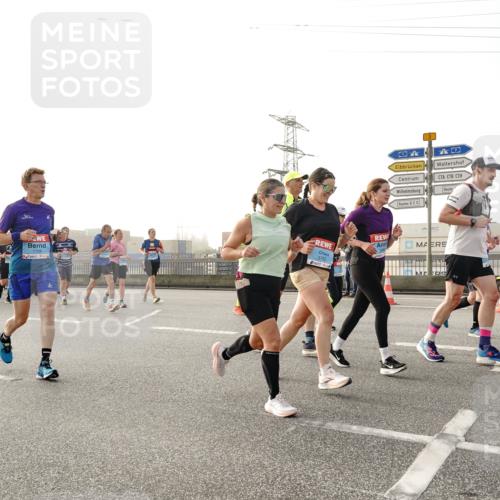 03.10.2026 - Köhlbrandbrückenlauf Michael Burmester http://msf.ph/oto/10765300 03.10.2026 09:19:37 Position 3 3753, 4 meine-sportfotos.de