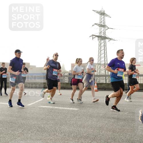 03.10.2026 - Köhlbrandbrückenlauf Michael Burmester http://msf.ph/oto/10765349 03.10.2026 09:19:43 Position 3 2710, 3 meine-sportfotos.de