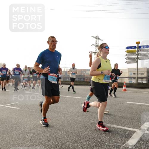 03.10.2026 - Köhlbrandbrückenlauf Michael Burmester http://msf.ph/oto/10765421 03.10.2026 09:19:53 Position 3 3767, 258, 3 meine-sportfotos.de
