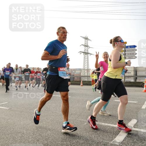 03.10.2026 - Köhlbrandbrückenlauf Michael Burmester http://msf.ph/oto/10765426 03.10.2026 09:19:54 Position 3 376 meine-sportfotos.de