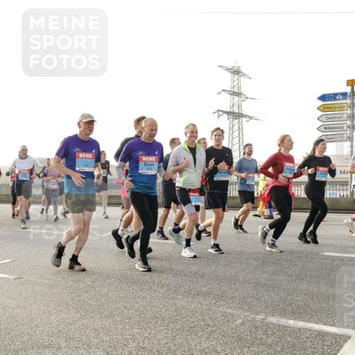 03.10.2026 - Köhlbrandbrückenlauf Michael Burmester http://msf.ph/oto/10765440 03.10.2026 09:19:56 Position 3 3852, 3 meine-sportfotos.de
