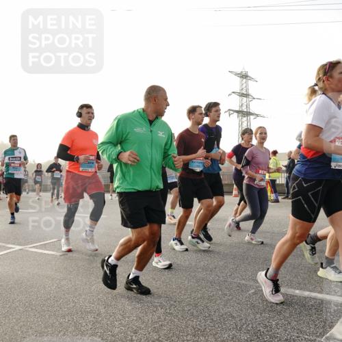03.10.2026 - Köhlbrandbrückenlauf Michael Burmester http://msf.ph/oto/10765468 03.10.2026 09:19:59 Position 3 1889 meine-sportfotos.de