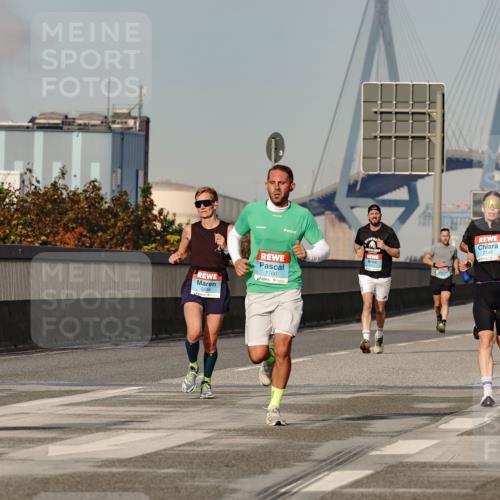 03.10.2026 - Köhlbrandbrückenlauf Michael Burmester http://msf.ph/oto/10765483 03.10.2026 09:43:37 Position 3 2246, 1760 meine-sportfotos.de