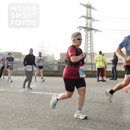 03.10.2026 - Köhlbrandbrückenlauf Michael Burmester http://msf.ph/oto/10765511 03.10.2026 09:20:05 Position 3  meine-sportfotos.de