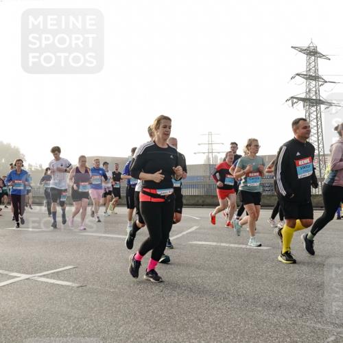 03.10.2026 - Köhlbrandbrückenlauf Michael Burmester http://msf.ph/oto/10765531 03.10.2026 09:20:08 Position 3 2360, 1 meine-sportfotos.de