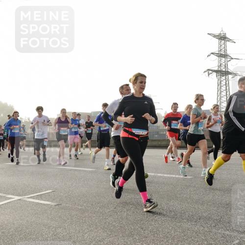 03.10.2026 - Köhlbrandbrückenlauf Michael Burmester http://msf.ph/oto/10765535 03.10.2026 09:20:09 Position 3 1 meine-sportfotos.de