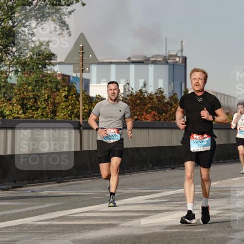 03.10.2026 - Köhlbrandbrückenlauf Michael Burmester http://msf.ph/oto/10765545 03.10.2026 09:43:55 Position 3 2208 meine-sportfotos.de