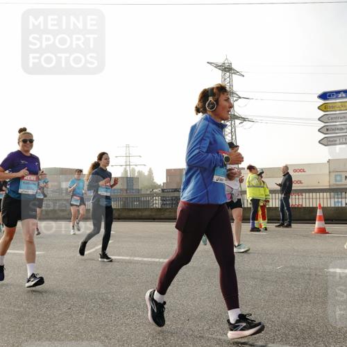 03.10.2026 - Köhlbrandbrückenlauf Michael Burmester http://msf.ph/oto/10765564 03.10.2026 09:20:12 Position 3 1130 meine-sportfotos.de