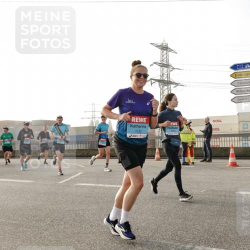 03.10.2026 - Köhlbrandbrückenlauf Michael Burmester http://msf.ph/oto/10765574 03.10.2026 09:20:13 Position 3 1130, 2643 meine-sportfotos.de