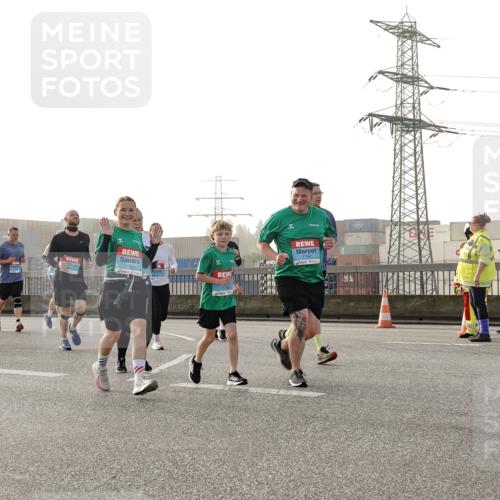 03.10.2026 - Köhlbrandbrückenlauf Michael Burmester http://msf.ph/oto/10765606 03.10.2026 09:20:17 Position 3 1763, 1 meine-sportfotos.de
