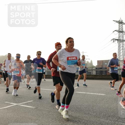 03.10.2026 - Köhlbrandbrückenlauf Michael Burmester http://msf.ph/oto/10765635 03.10.2026 09:20:21 Position 3 3815 meine-sportfotos.de