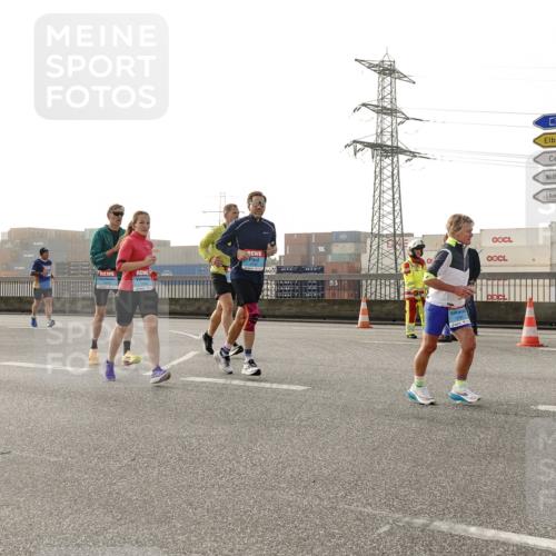 03.10.2026 - Köhlbrandbrückenlauf Michael Burmester http://msf.ph/oto/10765670 03.10.2026 09:20:26 Position 3  meine-sportfotos.de