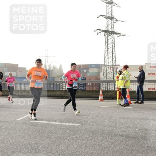 03.10.2026 - Köhlbrandbrückenlauf Michael Burmester http://msf.ph/oto/10765718 03.10.2026 09:20:34 Position 3 3 meine-sportfotos.de