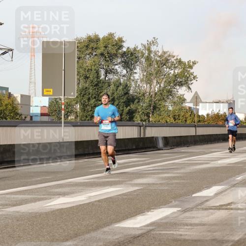03.10.2026 - Köhlbrandbrückenlauf Michael Burmester http://msf.ph/oto/10765751 03.10.2026 09:44:47 Position 3  meine-sportfotos.de