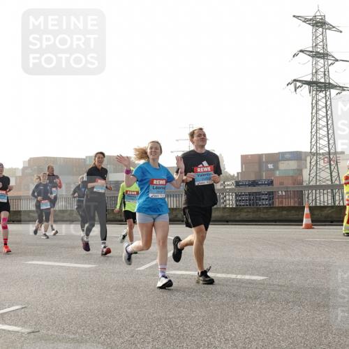 03.10.2026 - Köhlbrandbrückenlauf Michael Burmester http://msf.ph/oto/10765752 03.10.2026 09:20:38 Position 3 2919, 576 meine-sportfotos.de