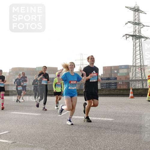 03.10.2026 - Köhlbrandbrückenlauf Michael Burmester http://msf.ph/oto/10765754 03.10.2026 09:20:38 Position 3 2920 meine-sportfotos.de