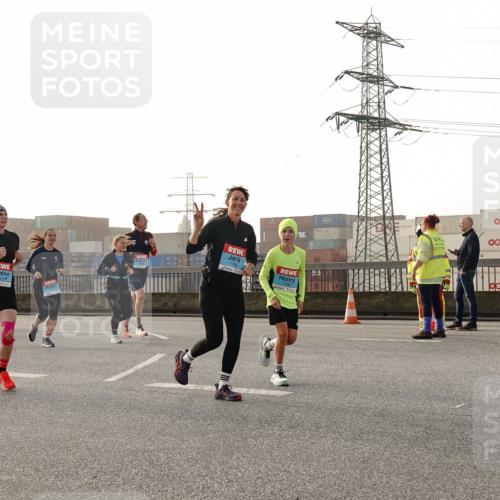 03.10.2026 - Köhlbrandbrückenlauf Michael Burmester http://msf.ph/oto/10765767 03.10.2026 09:20:39 Position 3 361, 3124, 3 meine-sportfotos.de