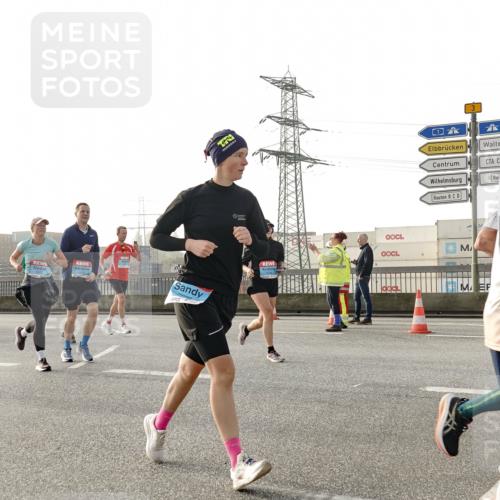 03.10.2026 - Köhlbrandbrückenlauf Michael Burmester http://msf.ph/oto/10765805 03.10.2026 09:20:43 Position 3 3 meine-sportfotos.de