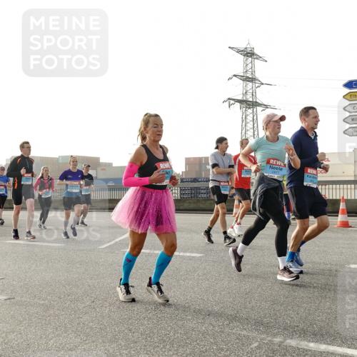 03.10.2026 - Köhlbrandbrückenlauf Michael Burmester http://msf.ph/oto/10765812 03.10.2026 09:20:45 Position 3 2817, 1 meine-sportfotos.de