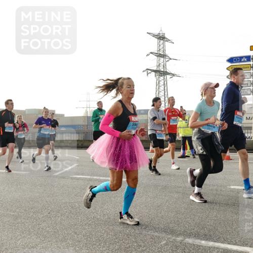 03.10.2026 - Köhlbrandbrückenlauf Michael Burmester http://msf.ph/oto/10765816 03.10.2026 09:20:45 Position 3 3, 2817 meine-sportfotos.de