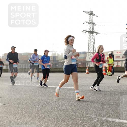 03.10.2026 - Köhlbrandbrückenlauf Michael Burmester http://msf.ph/oto/10765834 03.10.2026 09:20:47 Position 3 1474, 3 meine-sportfotos.de