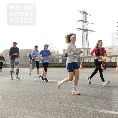 03.10.2026 - Köhlbrandbrückenlauf Michael Burmester http://msf.ph/oto/10765836 03.10.2026 09:20:48 Position 3  meine-sportfotos.de