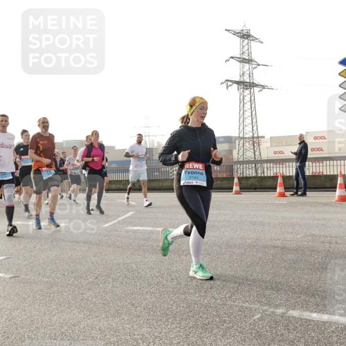 03.10.2026 - Köhlbrandbrückenlauf Michael Burmester http://msf.ph/oto/10765865 03.10.2026 09:20:52 Position 3 2743 meine-sportfotos.de