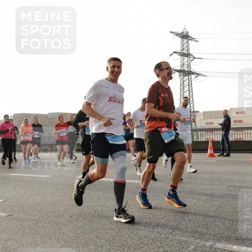 03.10.2026 - Köhlbrandbrückenlauf Michael Burmester http://msf.ph/oto/10765883 03.10.2026 09:20:54 Position 3 7, 2810 meine-sportfotos.de