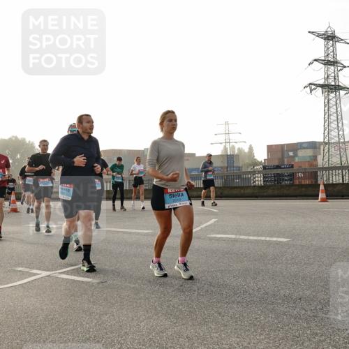03.10.2026 - Köhlbrandbrückenlauf Michael Burmester http://msf.ph/oto/10765937 03.10.2026 09:20:59 Position 3 2610, 1735 meine-sportfotos.de