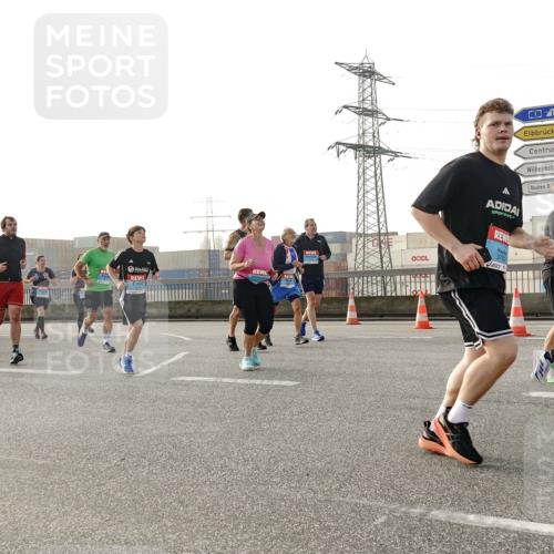 03.10.2026 - Köhlbrandbrückenlauf Michael Burmester http://msf.ph/oto/10765989 03.10.2026 09:21:05 Position 3 3, 3761 meine-sportfotos.de