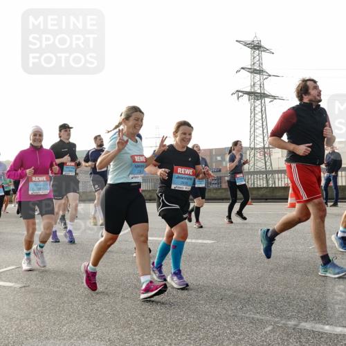 03.10.2026 - Köhlbrandbrückenlauf Michael Burmester http://msf.ph/oto/10766009 03.10.2026 09:21:07 Position 3 3136, 2838 meine-sportfotos.de