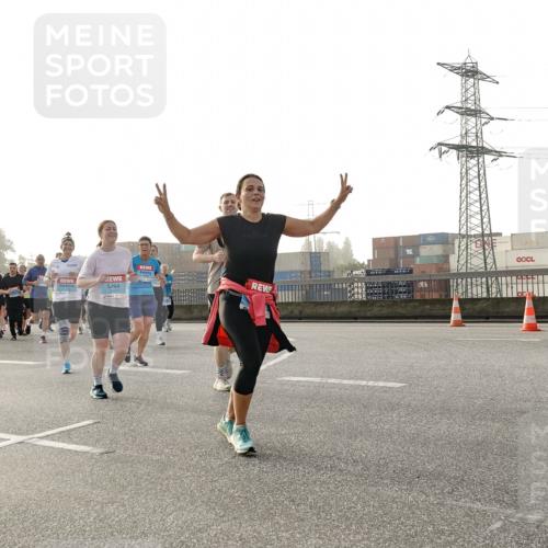 03.10.2026 - Köhlbrandbrückenlauf Michael Burmester http://msf.ph/oto/10766084 03.10.2026 09:21:15 Position 3  meine-sportfotos.de