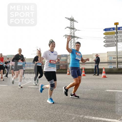 03.10.2026 - Köhlbrandbrückenlauf Michael Burmester http://msf.ph/oto/10766112 03.10.2026 09:21:17 Position 3 1875 meine-sportfotos.de