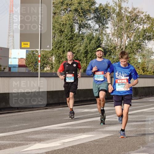 03.10.2026 - Köhlbrandbrückenlauf Michael Burmester http://msf.ph/oto/10766118 03.10.2026 09:45:57 Position 3 3787, 185, 2048 meine-sportfotos.de