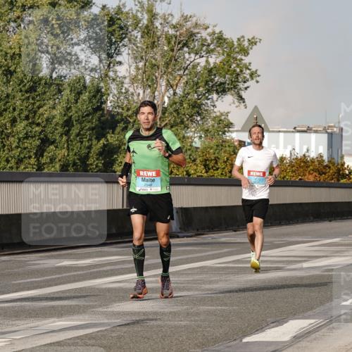 03.10.2026 - Köhlbrandbrückenlauf Michael Burmester http://msf.ph/oto/10766130 03.10.2026 09:46:00 Position 3 2048, 3837 meine-sportfotos.de